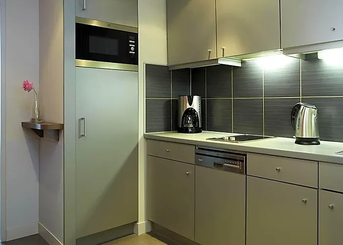 Adagio Apartahotel 4*