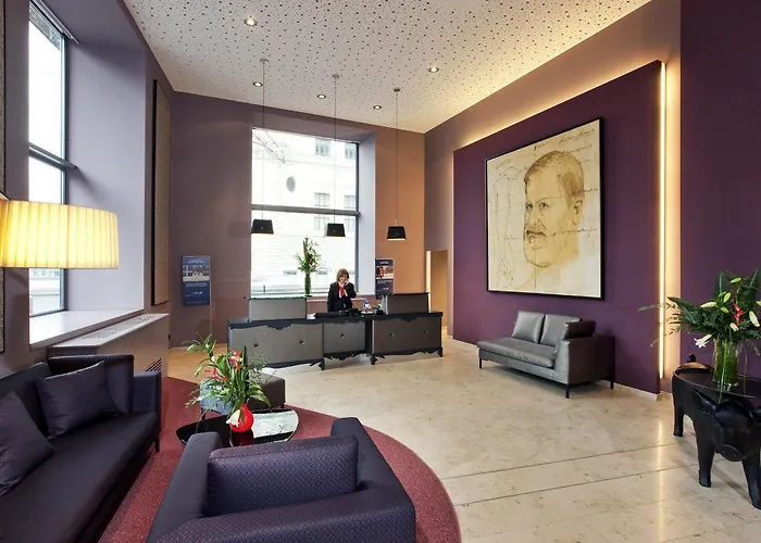 Adagio Aparthotel 4*